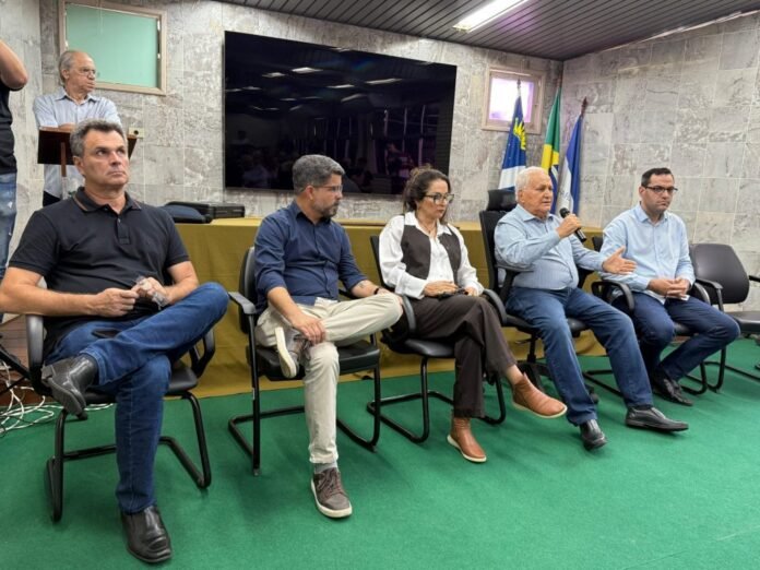 Prefeitura de Cachoeiro inicia debate para encerrar transferência de pacientes a outros municípios - Prefeitura de Cachoeiro de Itapemirim