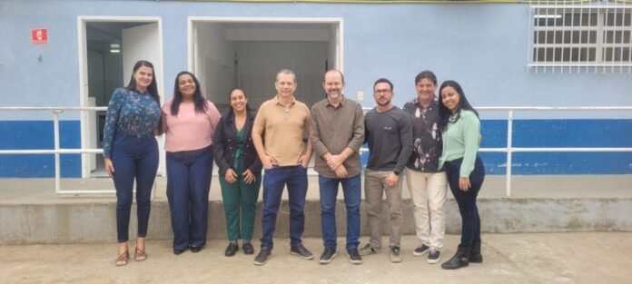 Banco de Alimentos de Cachoeiro recebe visita técnica de comitiva de Viana - Prefeitura de Cachoeiro de Itapemirim