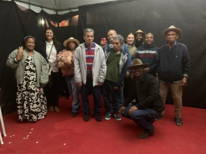 Prefeitura garante espaço exclusivo para idosos no rodeio da Festa de Cachoeiro - Prefeitura de Cachoeiro de Itapemirim