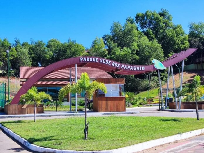 05/06/2025
                        
                        
                            
                                
                                    Criançada vai ter um dia inteiro de Meio Ambiente no Parque no domingo (8)
                                
                            
                                
                                    As atividades começam às 9 horas e seguem até 17h. 
                                
                        
                    
                    
                        
                            Leia mais