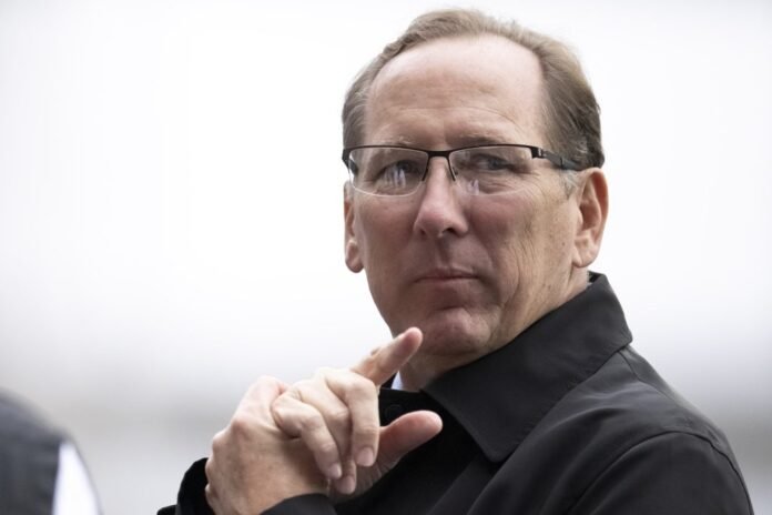 Flamengo disputa com Botafogo de Textor acerto com meia de time argentino