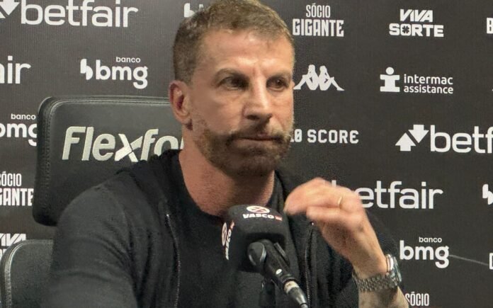 Lucas Freitas em alta: clubes da Turquia e Rússia apostam Pedrinho, Vasco