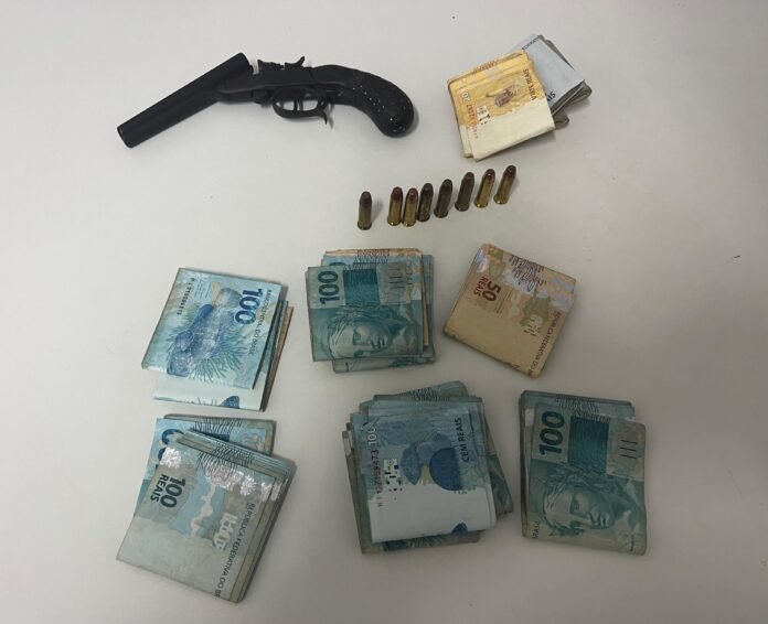 Polícia Civil prende cinco suspeitos de desviar cargas de bebidas em Colatina