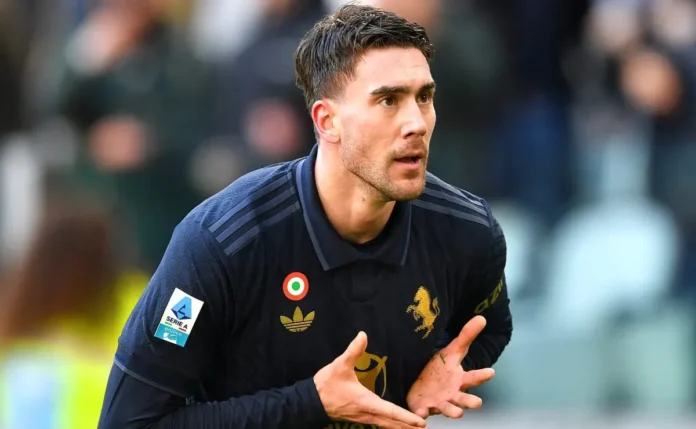 Vlahovic da Juventus recebe oferta salarial de R$ 128 milhões do Al-Ahli mas recusa