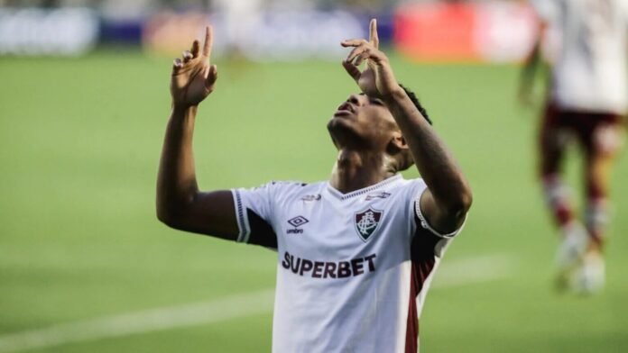 “Caberia pagar mais”: Após deixar o Fortaleza, Hércules supera “polêmica” no Fluminense e cresce com Renato Gaúcho