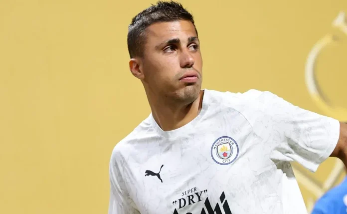 Real Madrid aceita pagar R$ 653 milhões para assinar com Rodri, do Manchester City