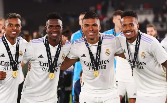 Casemiro alerta Manchester United sobre possível contratação de Rodrygo pelo Liverpool