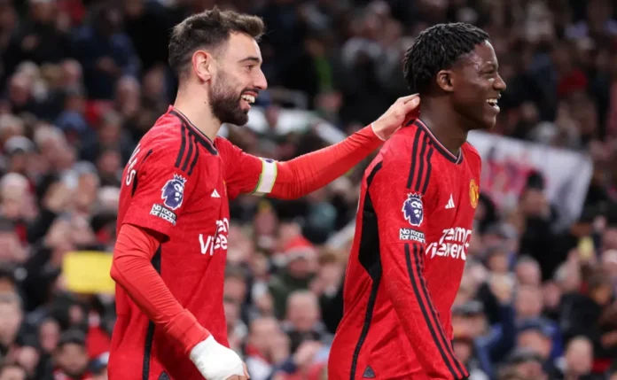 Manchester United pode perder Kobbie Mainoo para o Tottenham após renovação sem avanços