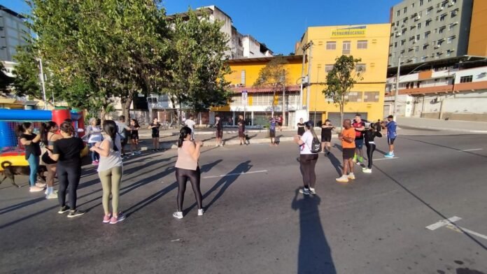 Cachoeiro inicia Núcleo de Corrida de Rua com boa participação Núcleo de treinamento de corrida de rua é um sucesso - Prefeitura de Cachoeiro de Itapemirim