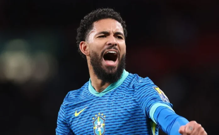 Manchester United pode perder a contratação de Douglas Luiz para o West Ham