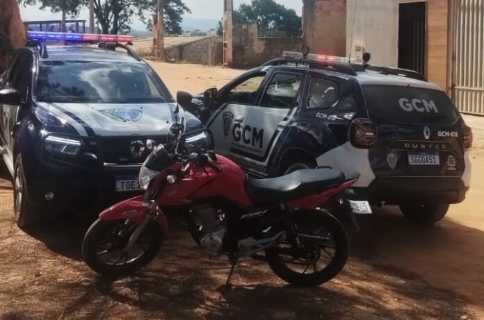 GCM de Cachoeiro realiza prisão e recuperação de veículos no final de semana - Prefeitura de Cachoeiro de Itapemirim