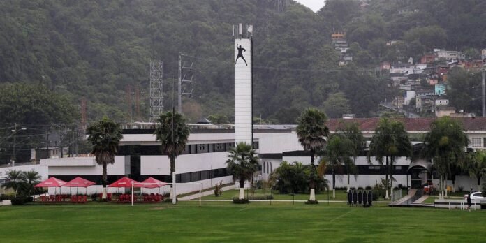 Governo Federal aprova leilão do CT Rei Pelé do Santos Governo federal autoriza leilão de terreno do CT Rei Pelé, do Santos