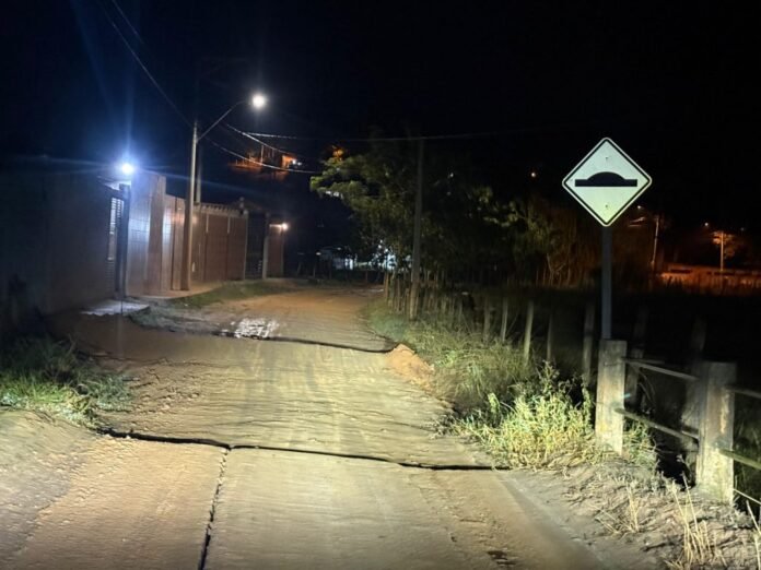 Morador de Córrego dos Monos é notificado após instalação irregular de quebra-molas que causou acidente grave - Prefeitura de Cachoeiro de Itapemirim