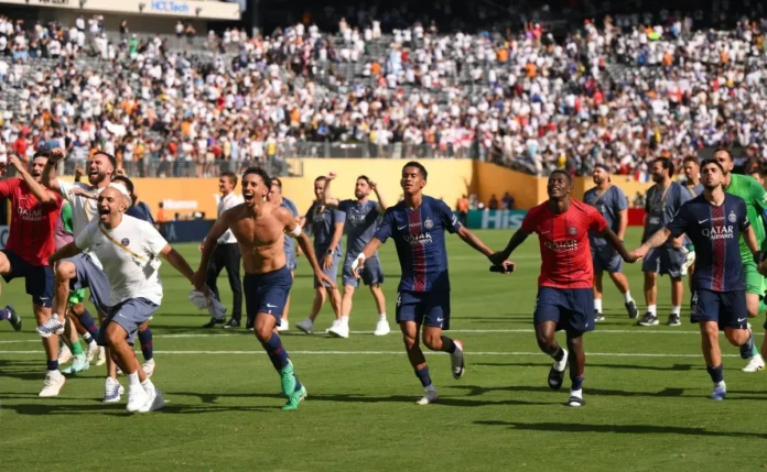 PSG sem Messi, Mbappé e Neymar: torcida exalta união e goleada contra Real Madrid