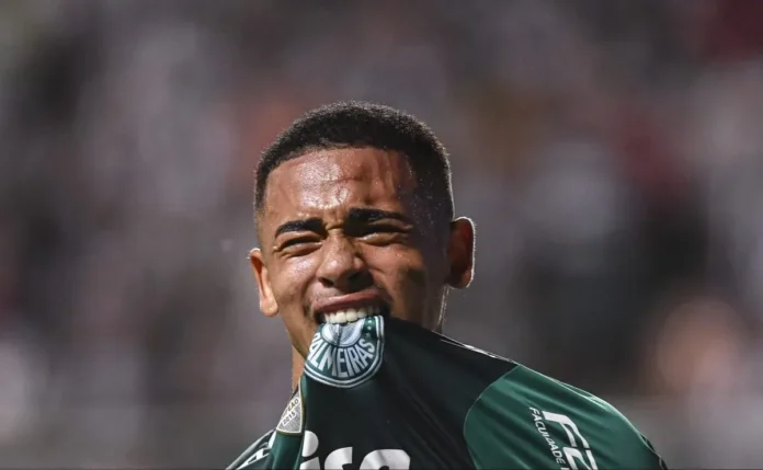 Gabriel Jesus: Palmeiras muda perfis das redes sociais para inglês e torcedores especulam volta do atacante