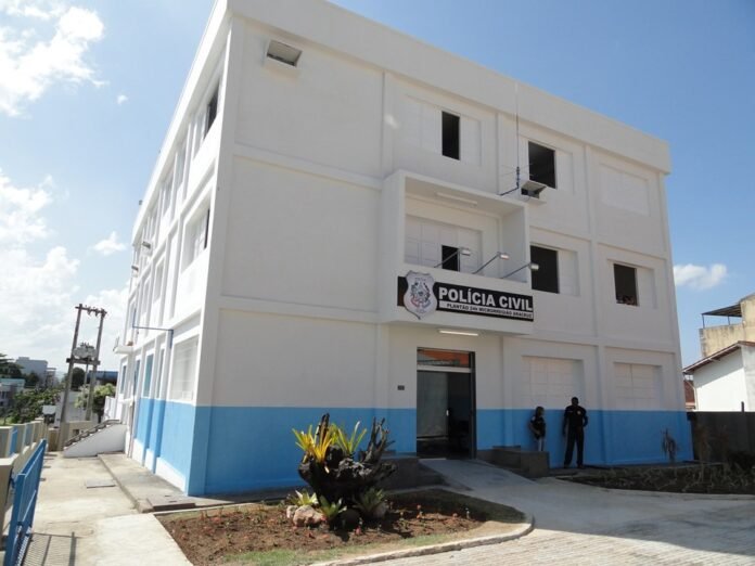 Polícia Civil prende mulher condenada a mais de 12 anos por tráfico de drogas em Aracruz