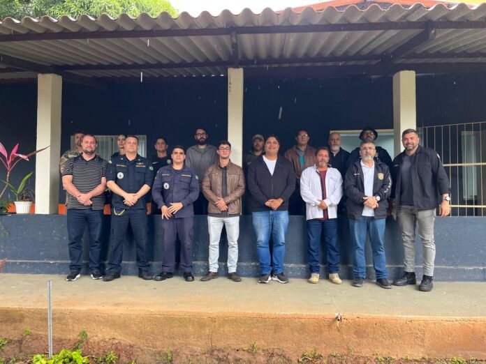 Órgãos de segurança pública e ambientais se reúnem para alinhar ações de preservação do litoral capixaba 