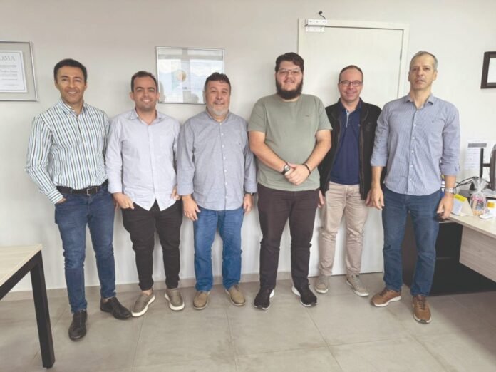Prefeitura de Cachoeiro debate com ASCOSUL desburocratização e desenvolvimento econômico - Prefeitura de Cachoeiro de Itapemirim