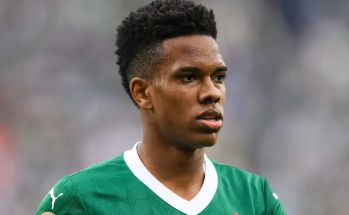 Reece James antecipa duelo ardente com Estêvão no Mundial entre Reece James fala sobre partida contra Estêvão antes de Palmeiras x Chelsea no Mundial de Clubes