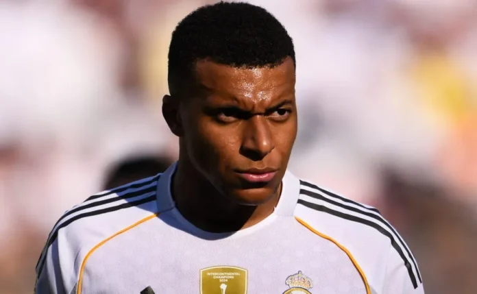 Fanáticos por Futebol escolhem titular do time entre Vini Jr, Mbappé e Gonzalo em PSG x Real Madrid