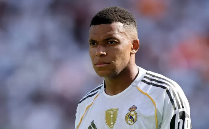 Arábia Saudita aceita pagar R$ 2,2 bilhões para tirar Mbappé do Real Madrid, diz portal