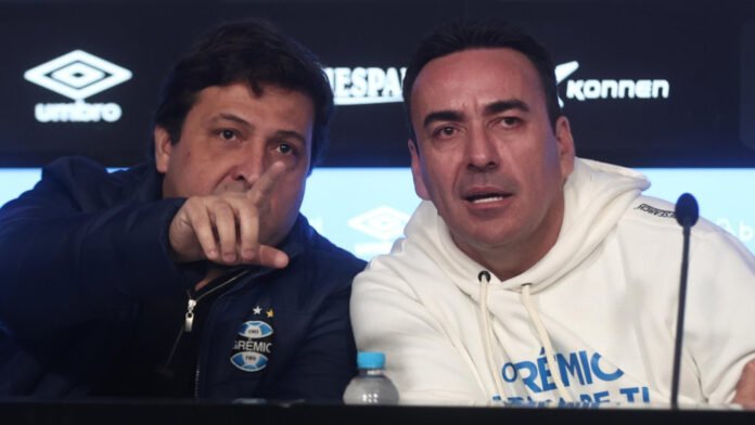Contratações do Grêmio: Alberto Guerra 'briga' com Marcelo Marques para contratar meia do Tigres