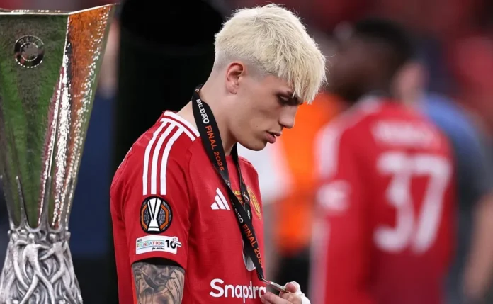 Manchester United recusa proposta do Chelsea por Garnacho e define valor para a sua venda