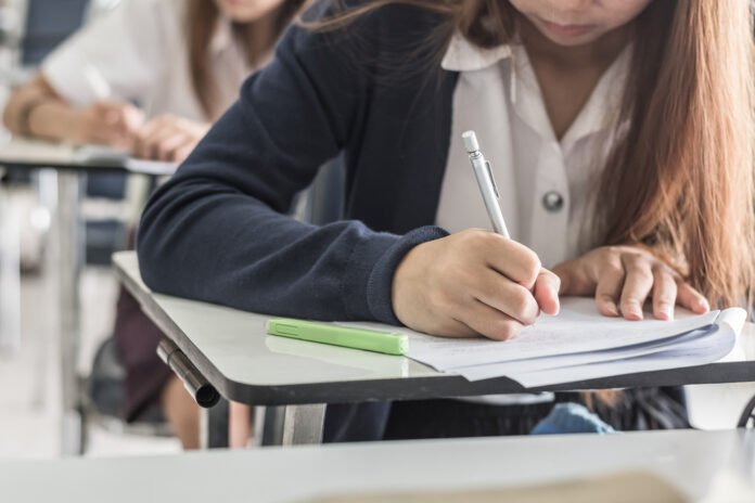 Estudantes do 9º ano terão reforço para prova do IFES com aulões aos sábados - Prefeitura de Cachoeiro de Itapemirim