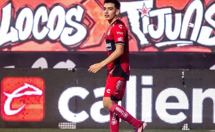 Real Madrid estuda possível contratação do mexicano Gilberto Mora, admite representante de Haaland