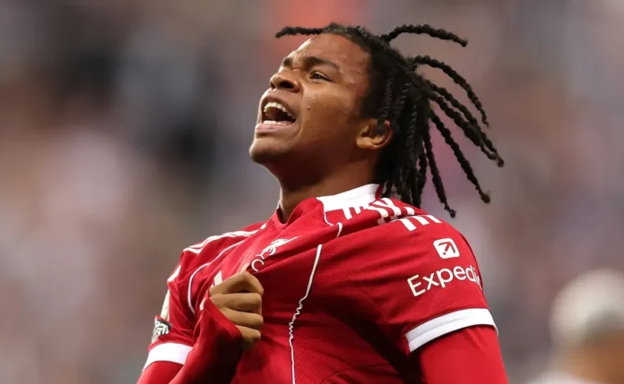 Quem é Rio Ngumoha? Destaque do Liverpool na vitória contra o Newcastle