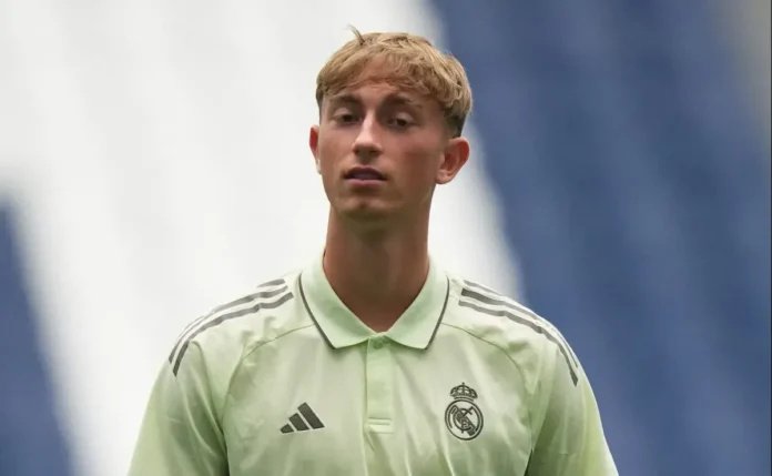 Huijsen, do Real Madrid, rebate provocação de rivais do Barcelona na Seleção Espanhola
