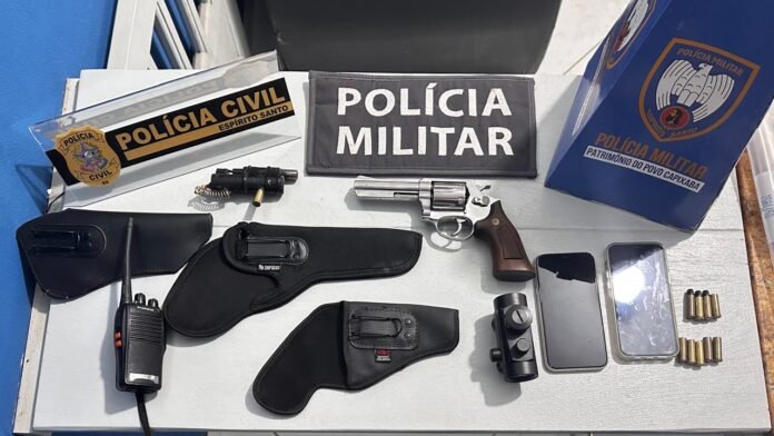 PCES e PMES prendem alvo da Operação Apokalypsis em Vila Valério