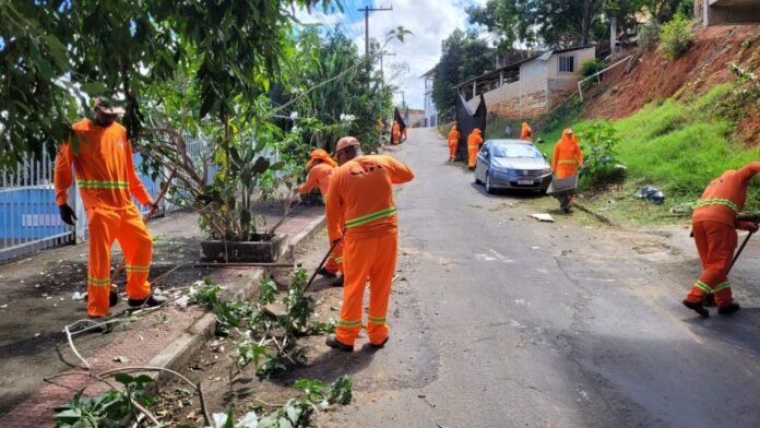 Prefeitura realiza ações de limpeza em diversos bairros de Cachoeiro - Prefeitura de Cachoeiro de Itapemirim