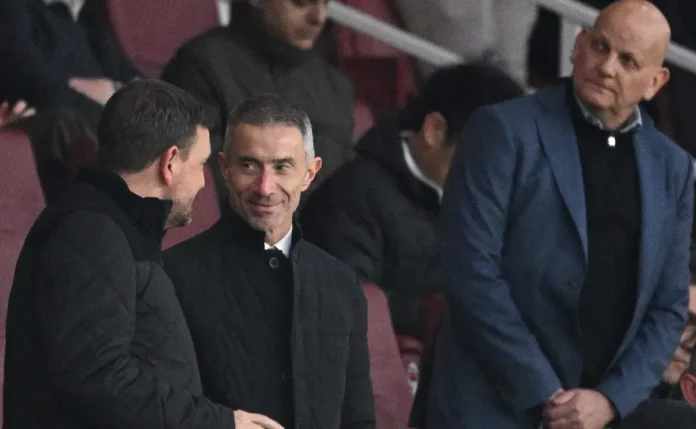 Arsenal aposta em contratos longos para segurar Rice e Ødegaard sem aumento salarial