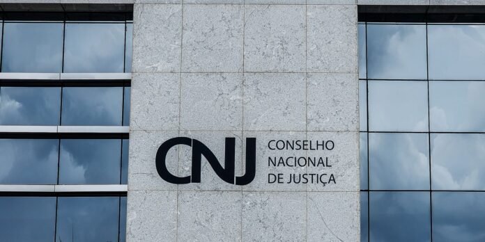 CNJ restringe ações da PM em pedidos de diligências judicial CNJ orienta juízes a não aceitarem diligências pedidas pela PM