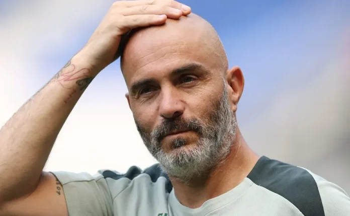 Chelsea pode substituir Enzo Maresca por Andoni Iraola, do Bournemouth! Chelsea estaria se preparando para demitir Enzo Maresca e contratar Iraola, do Bournemouth