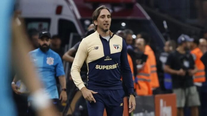 entenda como deve jogar o Flu de Zubeldia