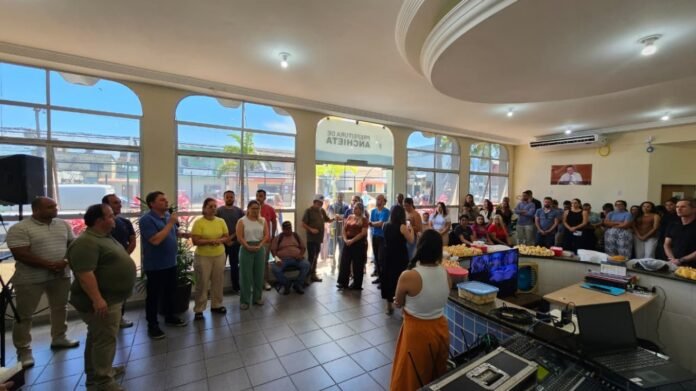 Notícia Momento de Oração marca Dia do Servidor na Prefeitura - Prefeitura Municipal de Anchieta