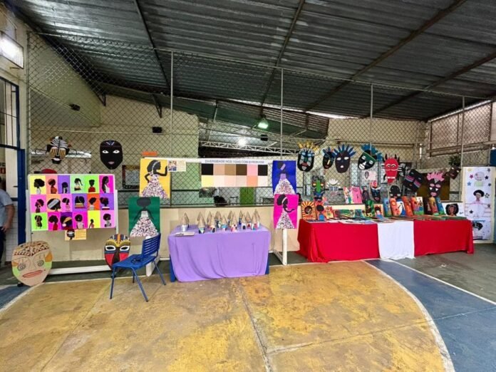 Escola de Córrego dos Monos celebra Consciência Negra com projeto que une arte, história e identidade - Prefeitura de Cachoeiro de Itapemirim