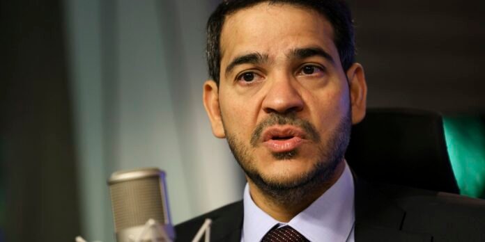 Messias diz que recebe com honra indicação ao STF