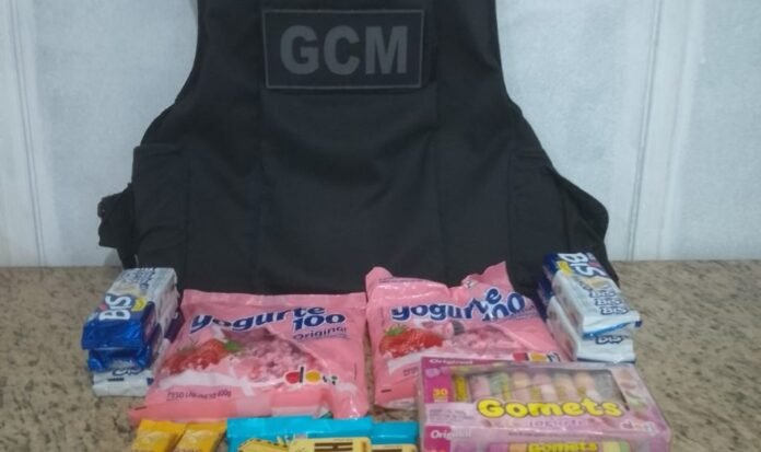 GCM detém acusado de furto em estabelecimento comercial no Centro de Cachoeiro - Prefeitura de Cachoeiro de Itapemirim