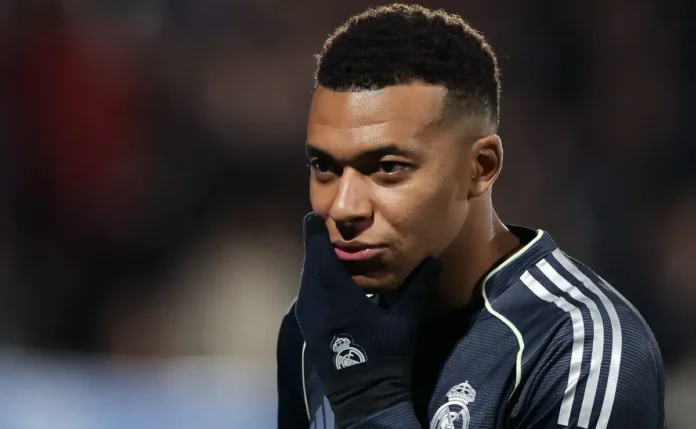 Real Madrid vence o Sevilla e cola no Barcelona em La Liga