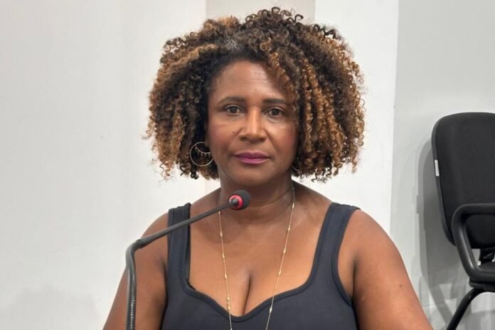 São Mateus aprova aumento de até 172% para comissionados