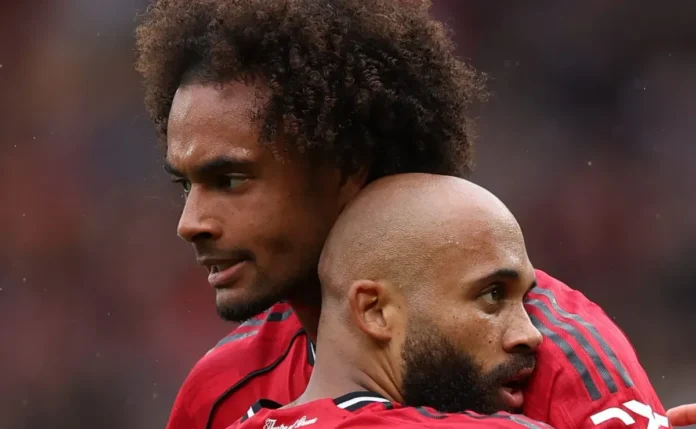 Manchester United pode negociar Joshua Zirkzee com o Milan; Roma lidera disputa