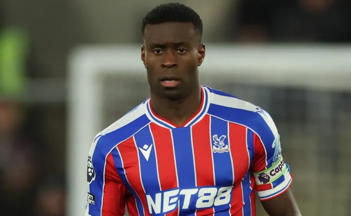 Após perder Marc Guehi, Chelsea tenta acertar a contratação de Jérémy Jacquet