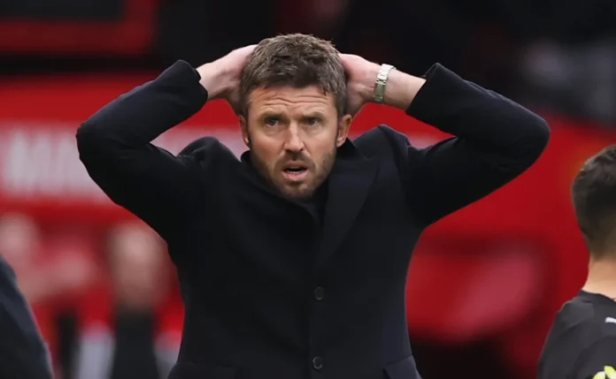 Manchester United contraria Michael Carrick e pode negociar a saída de Harry Maguire