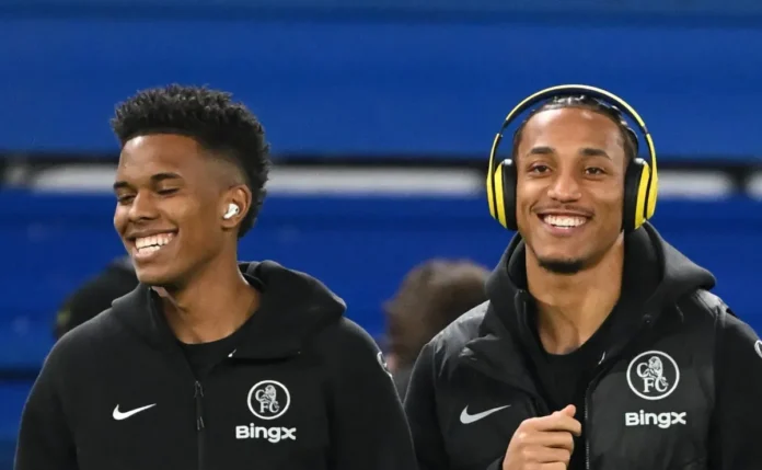 Estêvão e João Pedro serão protagonistas em nova escalação do Chelsea com Liam Rosenior