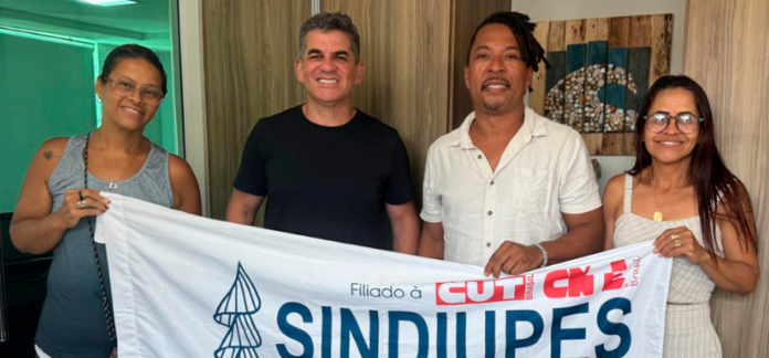 Piúma atualiza Piso do Magistério e aprova reajuste salarial para servidores municipais