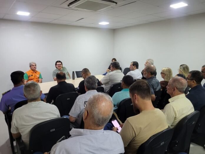 Prefeitura de Cachoeiro discute ações emergenciais em razão das chuvas - Prefeitura de Cachoeiro de Itapemirim