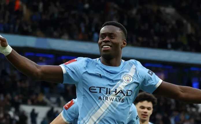 Manchester City vence o Salford City, aumenta invencibilidade e manda recado ao Arsenal